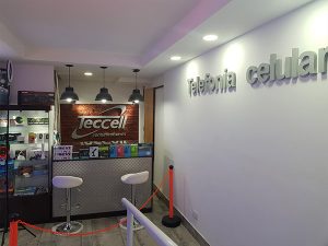 Local Pueyrredon 2755 Teccell comunicaciones